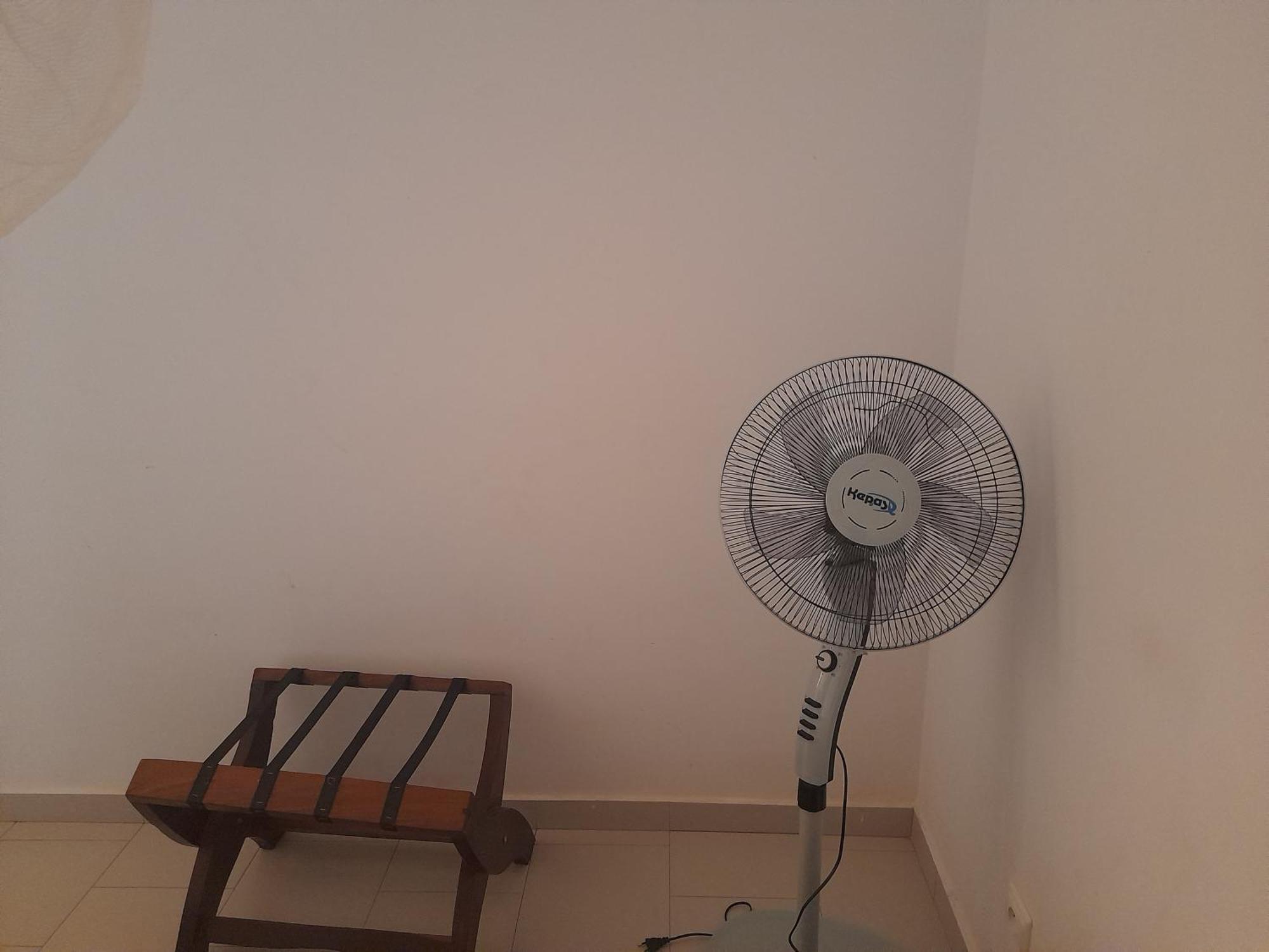 Appartement Familial Spacieux Avec Climatisation Ziguinchor Bilik gambar