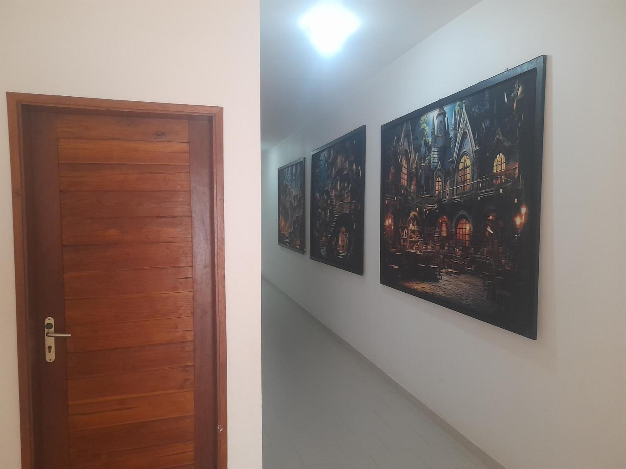 Appartement Familial Spacieux Avec Climatisation Ziguinchor Luaran gambar